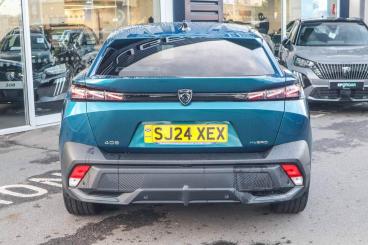 SPOTICAR Peugeot 408 1.6 12.4kwh Gt Fastback E-eat Euro 6 (s/s) 5dr Used Car - Saloon Plug-in Hybrid Blue - Leamington - 1200557662_4