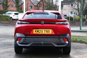 SPOTICAR Peugeot 408 1.2 Hybrid Gt Fastback E-dsc6 Euro 6 (s/s) 5dr Used Car - Saloon Hybrid Red - Lichfield - 1200558599_3