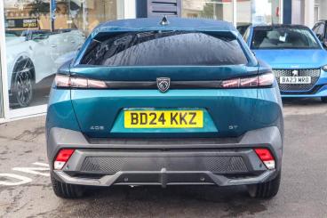 SPOTICAR Peugeot 408 1.2 Puretech Gt Fastback Eat Euro 6 (s/s) 5dr Used Car - Saloon Petrol Blue - Leamington - 1200558919_4