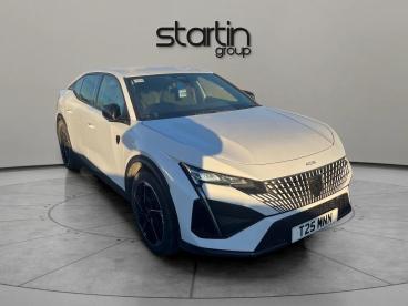 SPOTICAR Peugeot 408 1.2 Puretech Gt Fastback Eat Euro 6 (s/s) 5dr Used Car - Saloon Petrol White - Redditch - 1200559837_1