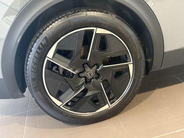 SPOTICAR Peugeot 408 1.6 12.4kwh Gt Fastback E-eat Euro 6 (s/s) 5dr Used Car - Saloon Plug-in Hybrid Grey - Ashington - 1200565342_4