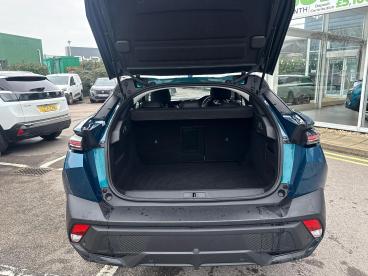 SPOTICAR Peugeot 408 1.2 Puretech Allure Premium Fastback Eat Euro 6 (s Used Car - Saloon Petrol Blue - Chichester - 1200569255_5
