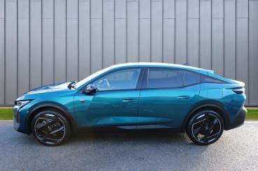 SPOTICAR Peugeot 408 1.6 12.4kwh First Edition Fastback E-eat Euro 6 (s Used Car - Saloon Plug-in Hybrid Blue - Yeovil - 1200572285_5