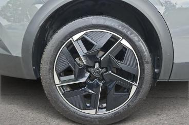 SPOTICAR Peugeot 408 1.2 Puretech Gt Fastback Eat Euro 6 (s/s) 5dr Used Car - Saloon Petrol Grey - Basingstoke - 1200579419_5