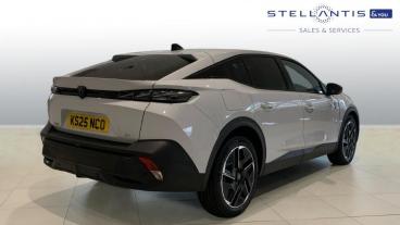 SPOTICAR Peugeot 408 1.2 Hybrid Gt Fastback E-dsc6 Euro 6 (s/s) 5dr Used Car - Saloon Hybrid White - West London - 1200585502_3