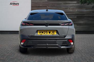 SPOTICAR Peugeot 408 1.2 Gt Fastback E-dsc6 Euro 6 (s/s) 5dr Used Car - Saloon Hybrid Grey - Wrexham - 1200592368_4