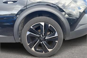 SPOTICAR Peugeot 408 1.2 Puretech Allure Premium Fastback Eat Euro 6 (s Used Car - Saloon Petrol Black - Basingstoke - 1200595210_4