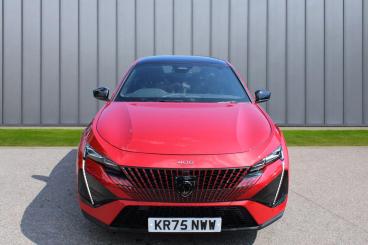 SPOTICAR Peugeot 408 1.6 12.4kwh Gt Fastback E-eat Euro 6 (s/s) 5dr Used Car - Saloon Plug-in Hybrid Red - Dorchester - 1200598955_2