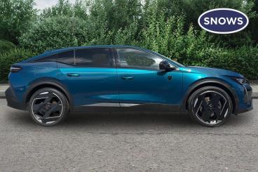 SPOTICAR Peugeot 408 1.6 12.4kwh Gt Fastback E-eat Euro 6 (s/s) 5dr Used Car - Saloon Plug-in Hybrid Blue - Portsmouth - 1200608289_4