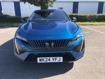 SPOTICAR Peugeot 408 1.2 Puretech Gt Fastback Eat Euro 6 (s/s) 5dr Used Car - Saloon Petrol Blue - Bridgend - 1200608901_2
