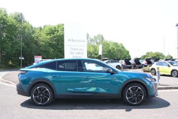 SPOTICAR Peugeot 408 1.2 Puretech Gt Fastback Eat Euro 6 (s/s) 5dr Used Car - Saloon Petrol Blue - Walsall - 1200614248_2