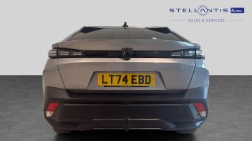 SPOTICAR Peugeot 408 1.2 Puretech Allure Fastback Eat Euro 6 (s/s) 5dr Used Car - Saloon Petrol Grey - West London - 1200622100_4