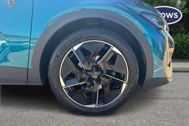 SPOTICAR Peugeot 408 1.2 Puretech Gt Fastback Eat Euro 6 (s/s) 5dr Used Car - Saloon Petrol Blue - Chichester - 1200629363_5