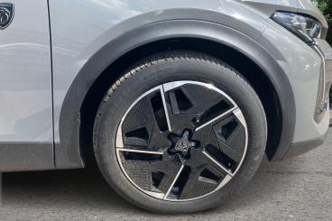 SPOTICAR Peugeot 408 1.2 Gt Fastback E-dsc6 Euro 6 (s/s) 5dr Used Car - Saloon Hybrid Grey - Newbury - 1200630194_5