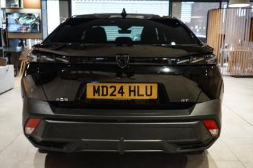 SPOTICAR Peugeot 408 1.2 Puretech Gt Fastback Eat Euro 6 (s/s) 5dr Used Car - Saloon Petrol Black - Stourbridge - 1200631297_4