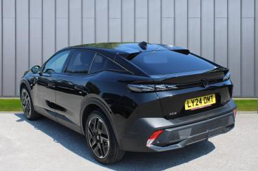 SPOTICAR Peugeot 408 1.2 Puretech Gt Fastback Eat Euro 6 (s/s) 5dr Used Car - Saloon Petrol Black - Yeovil - 1200632801_5