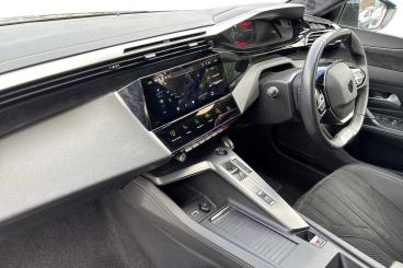 SPOTICAR Peugeot 408 1.2 Puretech Gt Fastback Eat Euro 6 (s/s) 5dr Used Car - Saloon Petrol Blue - Southampton - 1200634537_2