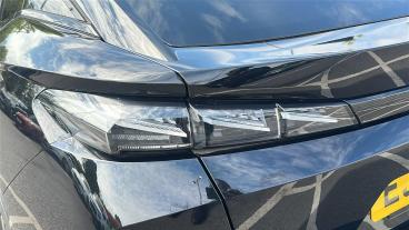 SPOTICAR Peugeot 408 1.2 Gt Fastback E-dsc6 Euro 6 (s/s) 5dr Used Car - Saloon Hybrid Black - Chingford - 1200638182_5