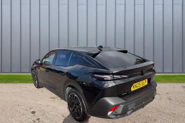 SPOTICAR Peugeot 408 1.2 Gt Fastback E-dsc6 Euro 6 (s/s) 5dr Used Car - Saloon Hybrid Black - Dorchester - 1200644046_3