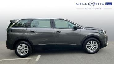 SPOTICAR Peugeot 5008 1.5 Bluehdi Active Premium Euro 6 (s/s) 5dr Used Car - Mpv Diesel Grey - Chingford - 1200544758_2