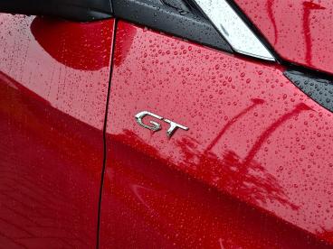 SPOTICAR Peugeot 5008 1.2 Puretech Gt Eat Euro 6 (s/s) 5dr Used Car - Mpv Petrol Red - Worthing - 1200547123_4