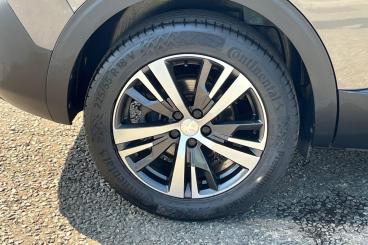 SPOTICAR Peugeot 5008 1.5 Bluehdi Allure Premium Eat Euro 6 (s/s) 5dr Used Car - Mpv Diesel Grey - Southend-on-sea - 1200553077_5