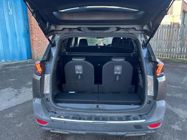 SPOTICAR Peugeot 5008 1.6 Puretech Gt Eat Euro 6 (s/s) 5dr Used Car - Mpv Petrol Grey - Portsmouth - 1200564964_5