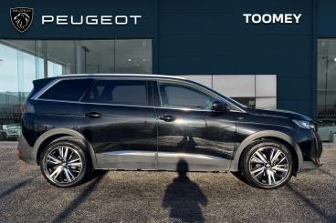 SPOTICAR Peugeot 5008 1.2 Puretech Gt Premium Eat Euro 6 (s/s) 5dr Used Car - Mpv Petrol Black - Southend-on-sea - 1200565197_4