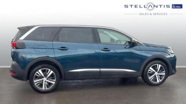 SPOTICAR Peugeot 5008 1.2 Puretech Allure Premium + Eat Euro 6 (s/s) 5dr Used Car - Mpv Petrol  - Salford - 1200567193_2