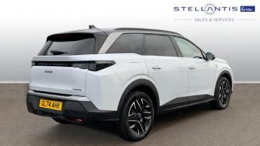 SPOTICAR Peugeot 5008 1.2 Hybrid Gt E-dsc6 Euro 6 (s/s) 5dr Used Car - Mpv Hybrid White - Crawley - 1200570917_4