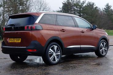 SPOTICAR Peugeot 5008 1.2 Puretech Allure Premium Euro 6 (s/s) 5dr Used Car - Mpv Petrol Bronze - Eastbourne - 1200573354_3