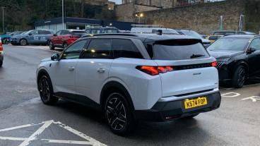 SPOTICAR Peugeot 5008 1.2 Hybrid Gt E-dsc6 Euro 6 (s/s) 5dr Used Car - Mpv Hybrid White - Sheffield - 1200574180_5