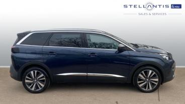 SPOTICAR Peugeot 5008 1.2 Puretech Gt Line Premium Euro 6 (s/s) 5dr Used Car - Mpv Petrol Blue - Romford - 1200578720_2