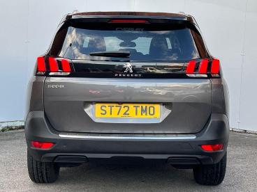 SPOTICAR Peugeot 5008 1.2 Puretech Allure Premium + Eat Euro 6 (s/s) 5dr Used Car - Mpv Petrol Grey - Wigan - 1200581389_5