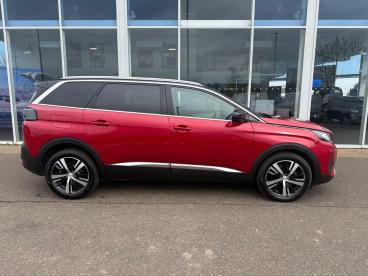 SPOTICAR Peugeot 5008 1.6 Puretech Gt Eat Euro 6 (s/s) 5dr Used Car - Mpv Petrol Red - Boston - 1200586298_2