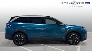 SPOTICAR Peugeot 5008 1.2 Gt E-dsc6 Euro 6 (s/s) 5dr Used Car - Mpv Hybrid Blue - West London - 1200593441_2