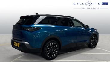 SPOTICAR Peugeot 5008 1.2 Gt E-dsc6 Euro 6 (s/s) 5dr Used Car - Mpv Hybrid Blue - West London - 1200593441_3
