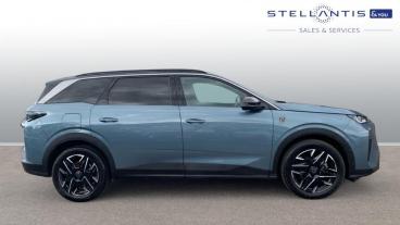 SPOTICAR Peugeot 5008 1.2 Gt E-dsc6 Euro 6 (s/s) 5dr Used Car - Mpv Hybrid Blue - Crawley - 1200598187_2