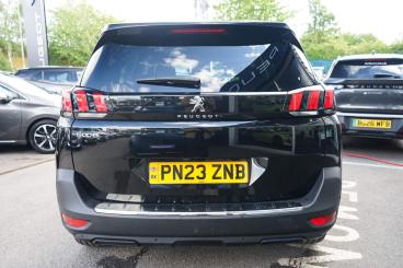 SPOTICAR Peugeot 5008 1.2 Puretech Allure Premium + Eat Euro 6 (s/s) 5dr Used Car - Mpv Petrol Black - Leamington - 1200599071_4