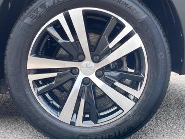 SPOTICAR Peugeot 5008 1.2 Puretech Gt Eat Euro 6 (s/s) 5dr Used Car - Mpv Petrol Grey - Wolverhampton - 1200609323_5