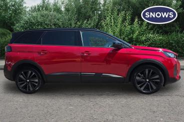 SPOTICAR Peugeot 5008 1.2 Puretech Gt Euro 6 (s/s) 5dr Used Car - Mpv Petrol Red - Basingstoke - 1200617405_5