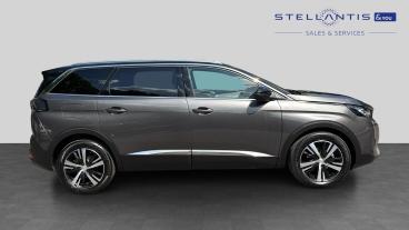 SPOTICAR Peugeot 5008 1.2 Puretech Gt Eat Euro 6 (s/s) 5dr Used Car - Mpv Petrol Grey - Godalming - 1200619095_2