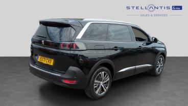 SPOTICAR Peugeot 5008 1.2 Puretech Allure Premium Eat Euro 6 (s/s) 5dr Used Car - Mpv Petrol Black - Crawley - 1200622834_3