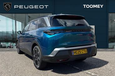 SPOTICAR Peugeot 5008 1.2 Gt E-dsc6 Euro 6 (s/s) 5dr Used Car - Mpv Hybrid Blue - Southend-on-sea - 1200624756_3