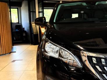 SPOTICAR Peugeot 5008 1.5 Bluehdi Allure Eat Euro 6 (s/s) 5dr Used Car - Mpv Diesel Black - Stourbridge - 1200625284_5