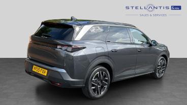 SPOTICAR Peugeot 5008 1.2 Gt E-dsc6 Euro 6 (s/s) 5dr Used Car - Mpv Hybrid Grey - Walton On Thames - 1200632085_3