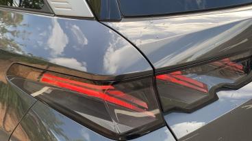 SPOTICAR Peugeot 5008 1.2 Gt E-dsc6 Euro 6 (s/s) 5dr Used Car - Mpv Hybrid Grey - Walton On Thames - 1200632085_5