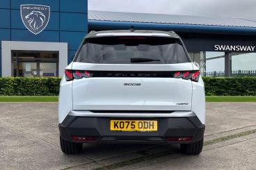 SPOTICAR Peugeot 5008 1.2 Gt E-dsc6 Euro 6 (s/s) 5dr Used Car - Mpv Hybrid White - Chester - 1200638748_4