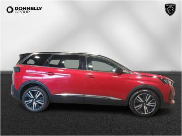 SPOTICAR Peugeot 5008 1.2 Puretech Gt Premium Eat Euro 6 (s/s) 5dr Used Car - Mpv Petrol Red - Eglinton - 1200639385_3
