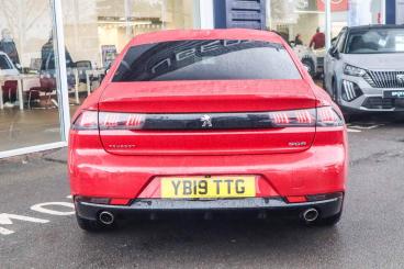 SPOTICAR Peugeot 508 1.6 Puretech Gt Line Fastback Eat Euro 6 (s/s) 5dr Used Car - Saloon Petrol Red - Leamington - 1200561323_4